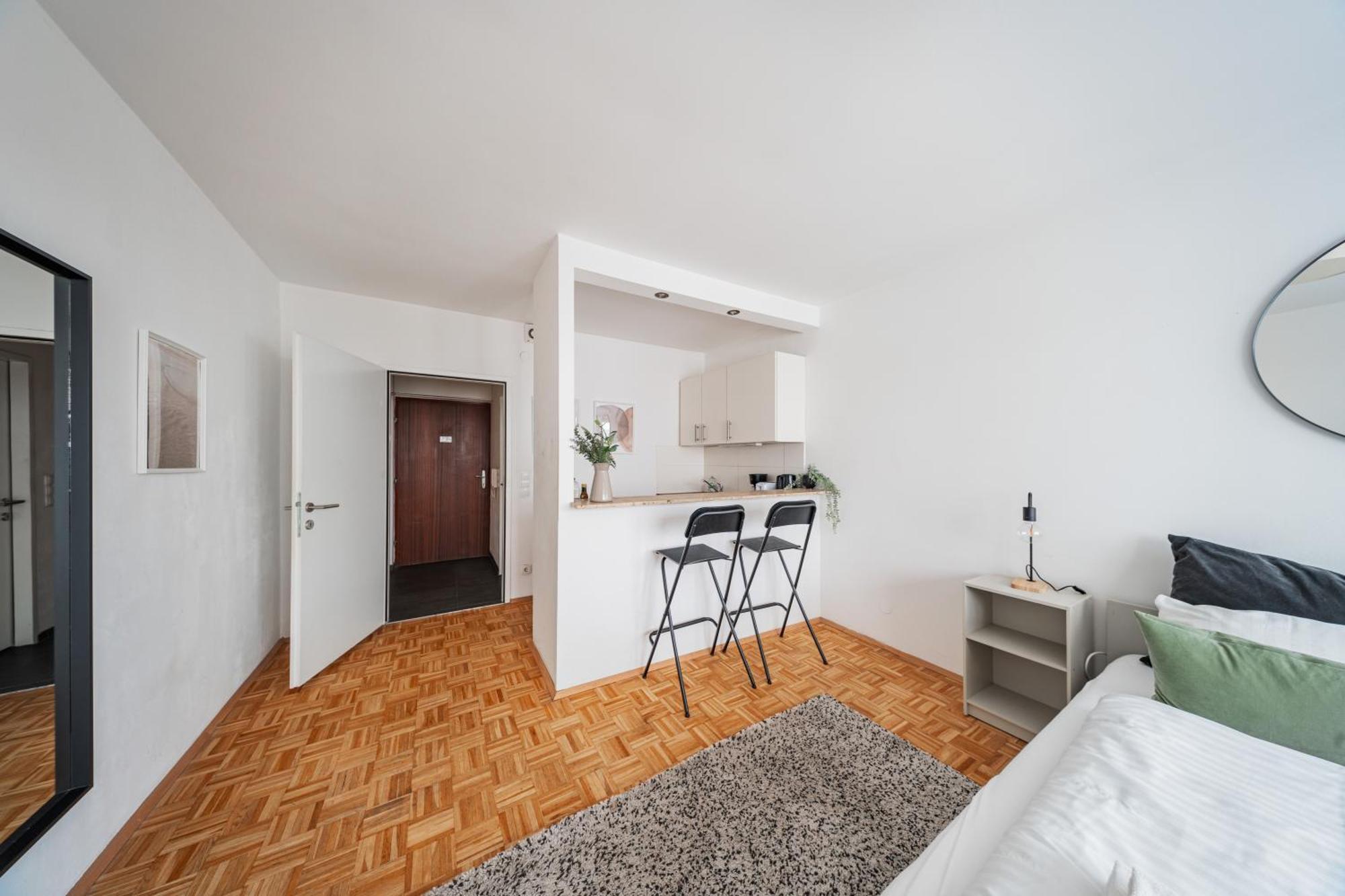 Studio Next To Karlskirche Vienna Luaran gambar